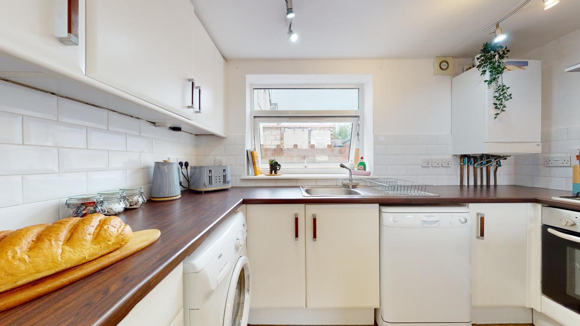 Cosy Cardiff Apartment And Patio Exterior photo