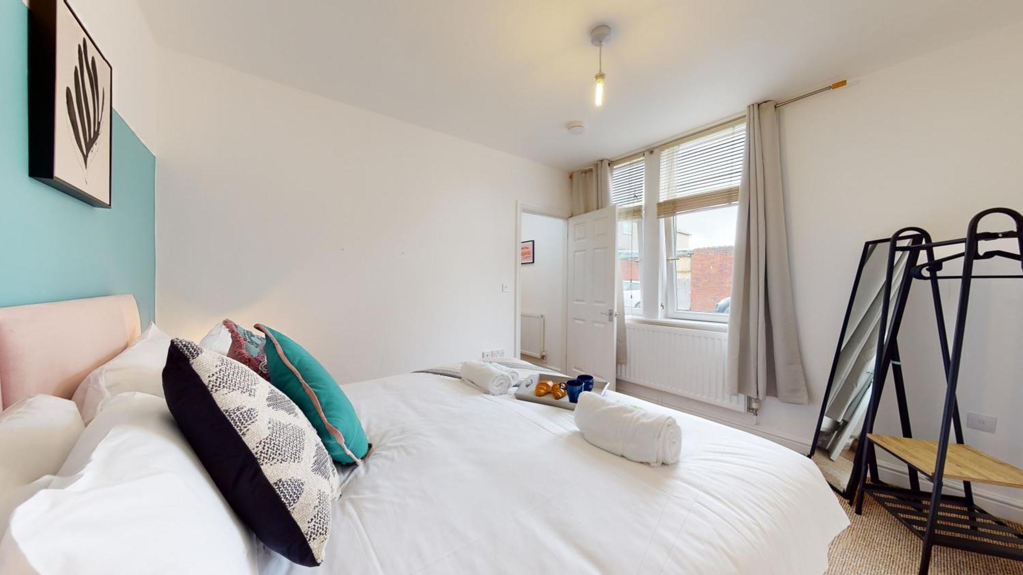 Cosy Cardiff Apartment And Patio Exterior photo